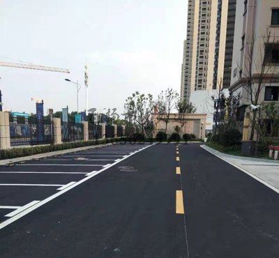 小區(qū)停車位劃線,小區(qū)停車位劃線多少錢(qián)一米？