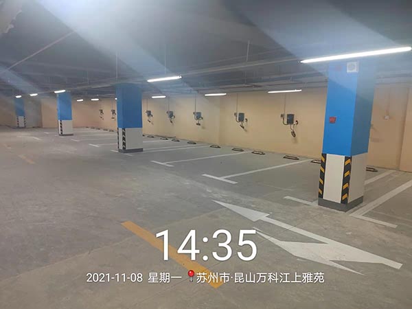 道路劃線，車位劃線，停車位劃線