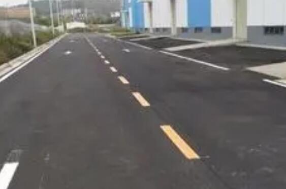 合肥廠區(qū)道路劃線要求，從安全性、美觀性、環(huán)保性三個方面考慮？