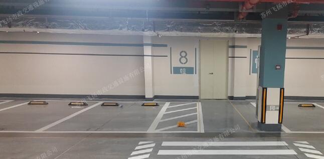 道路劃線，車位劃線，停車位劃線