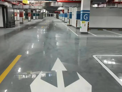 蘇州廠房地面劃線專業(yè)施工？筑牢工業(yè)安全的第一道防線